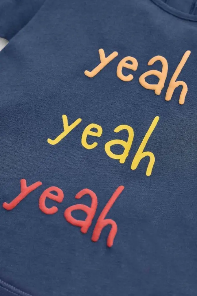 Conjunto de bebé camiseta y shorts - Imagen 4