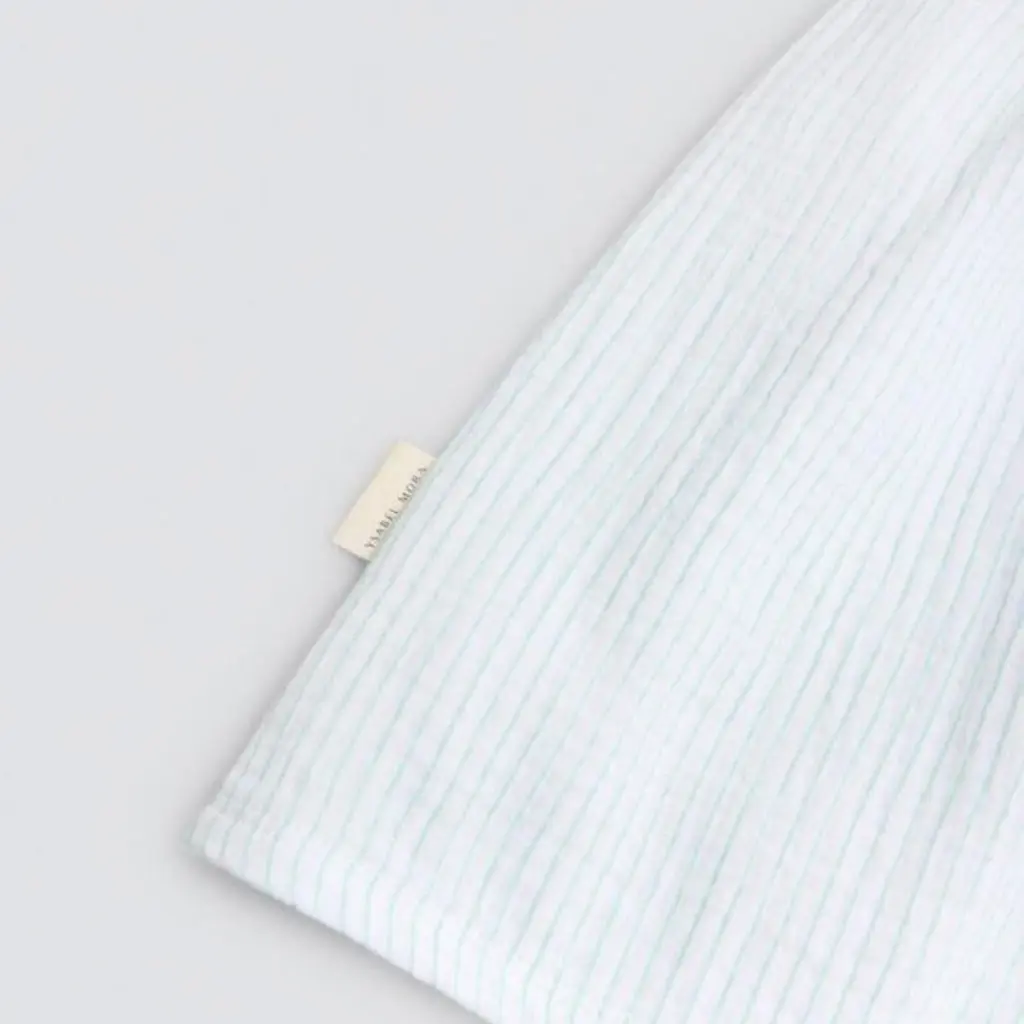 Vestido de bebé con rayas y tirantes con volantes - Imagen 3